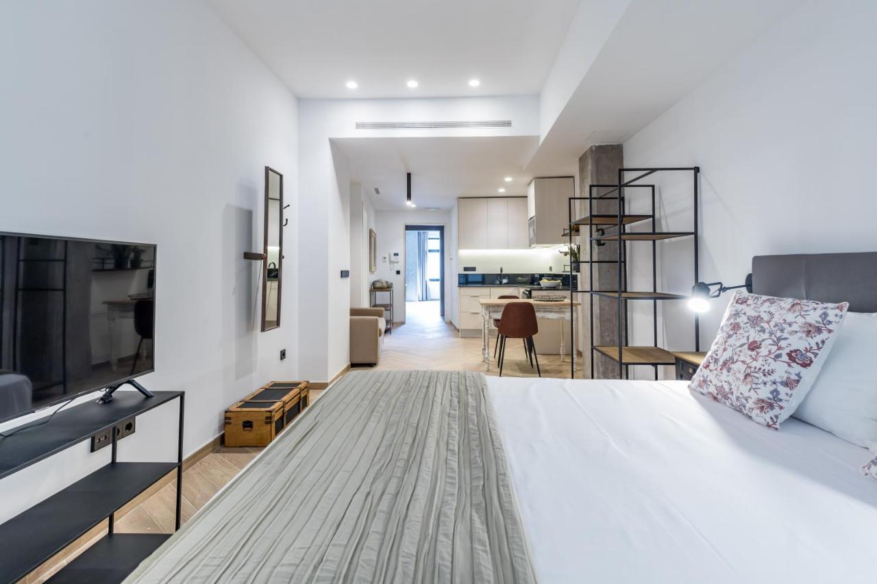 Goerlich By Alma Suites Valencia Exterior photo